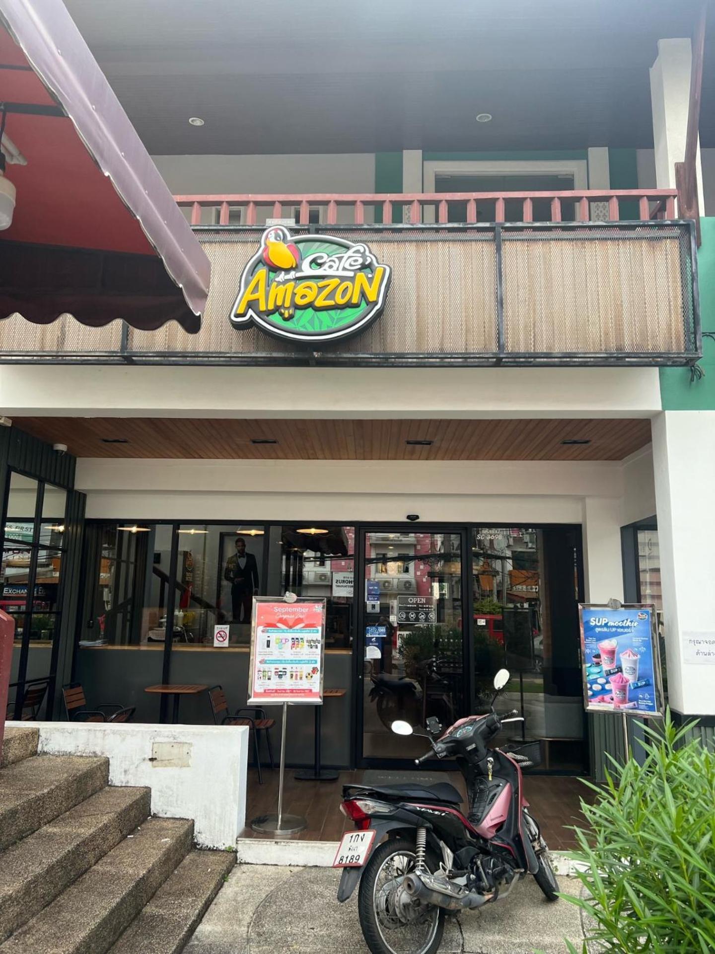 Private Modern Apartments By Patong Vacation Rentals Located In The Heart Of Patong, Walking Distance To The Beach, Kitchen, Private Bathroom, Seating Area, 65" Smart Tv With Free Wifi Exteriör bild